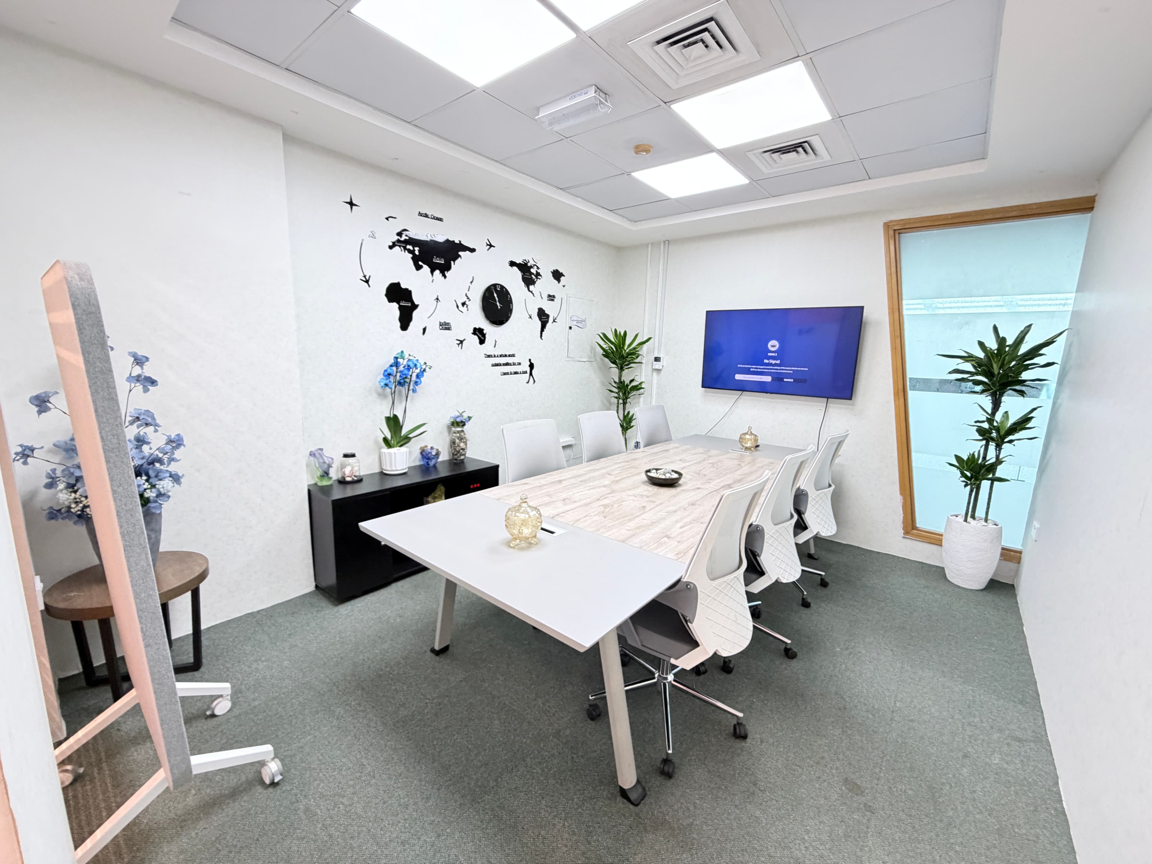 Spacious Meeting Room at Smartplace Business Center